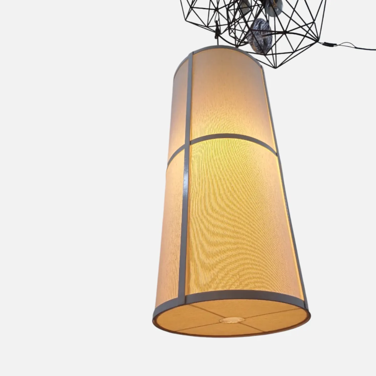 Đèn thả vải dáng trụ lắp bóng LED khuếch tán ánh sáng ấm đều